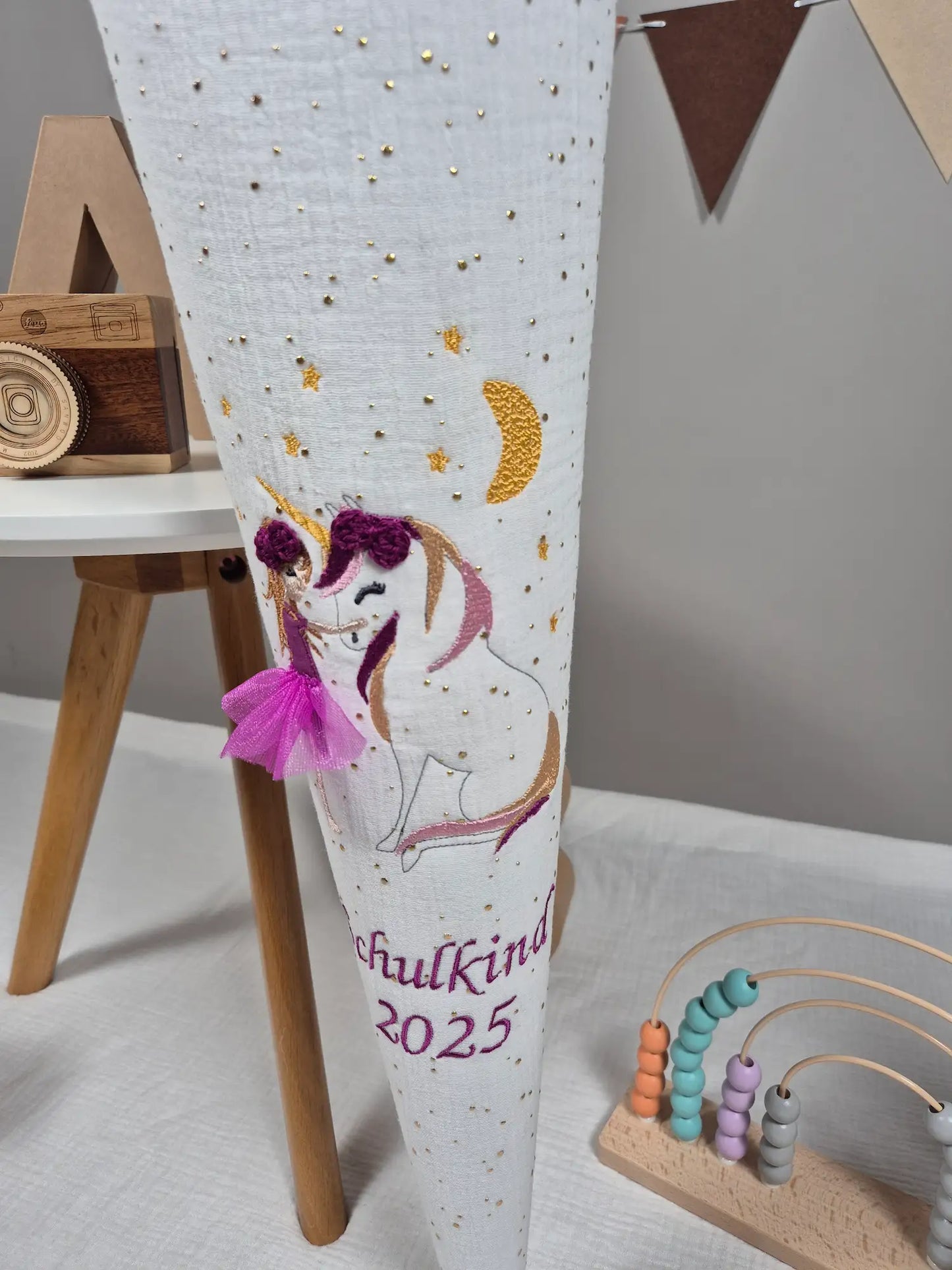 Schultüte Mädchen mit Einhorn