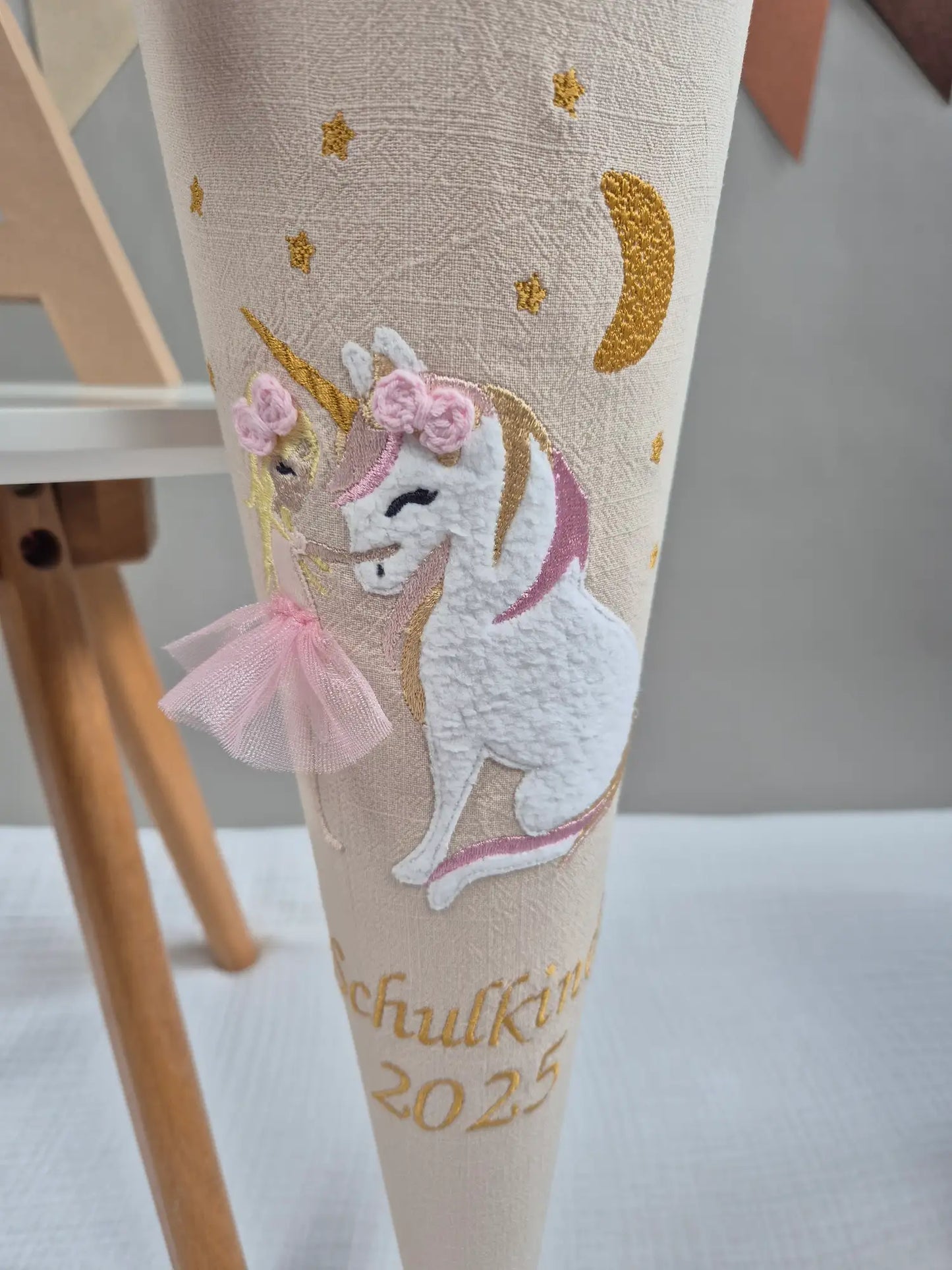 Schultüte Mädchen mit Einhorn