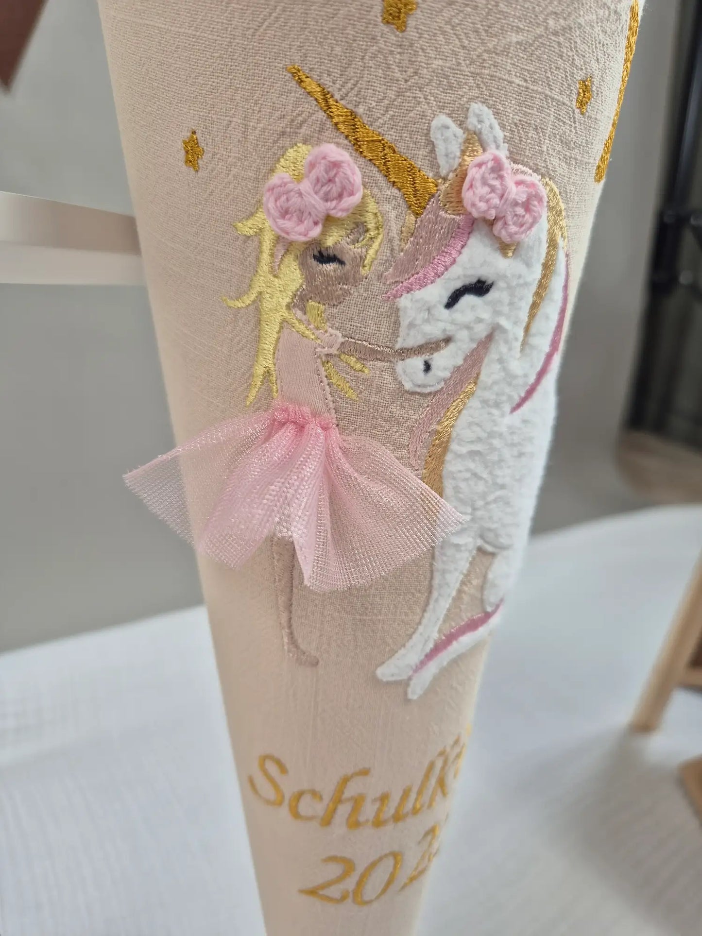 Schultüte Mädchen mit Einhorn