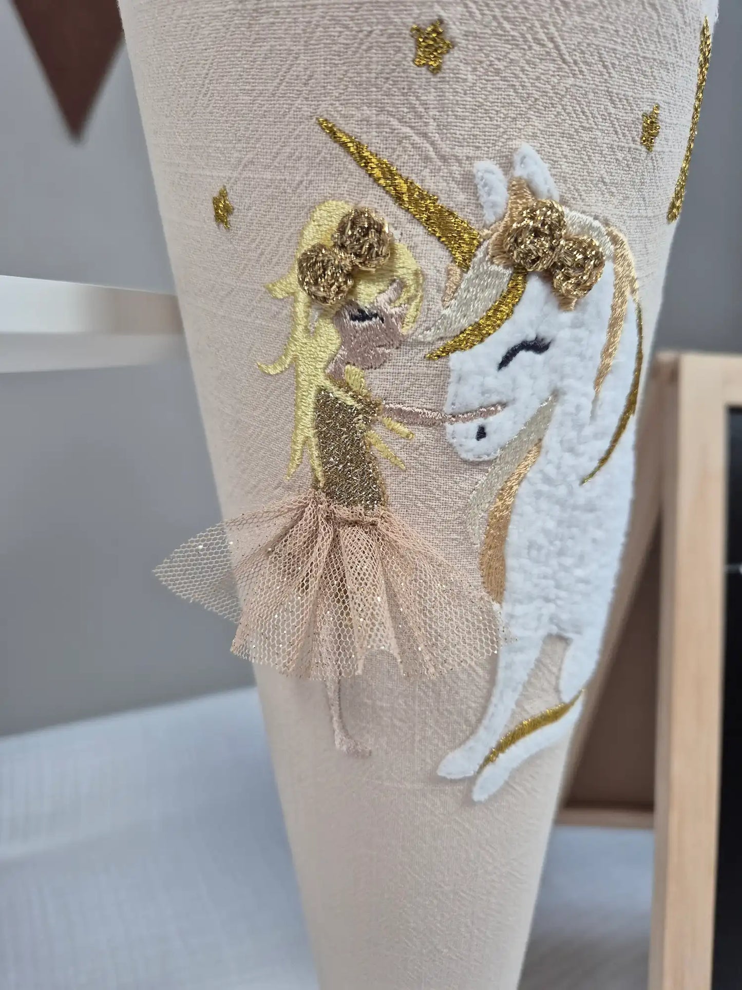 Schultüte Mädchen mit Einhorn