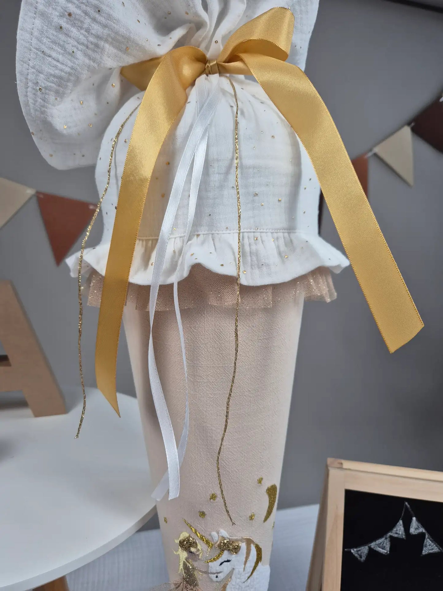 Schultüte Mädchen mit Einhorn