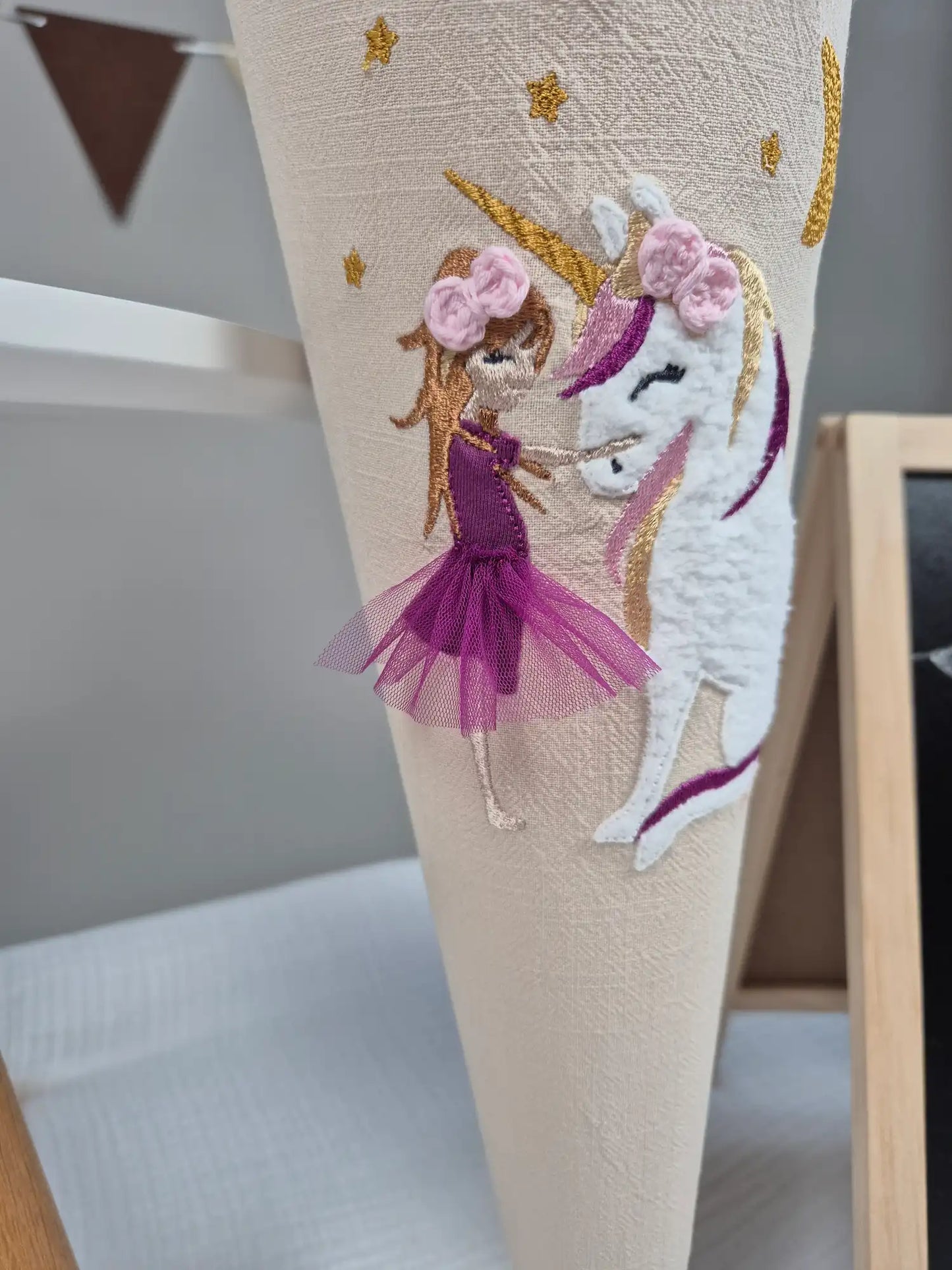 Schultüte Mädchen mit Einhorn