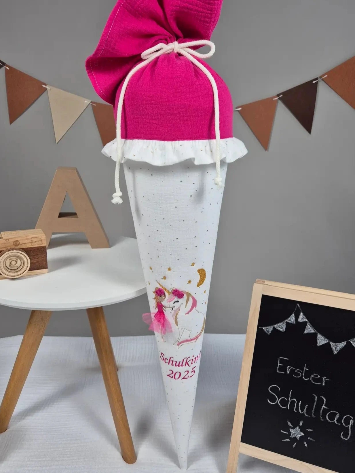 Schultüte Mädchen mit Einhorn