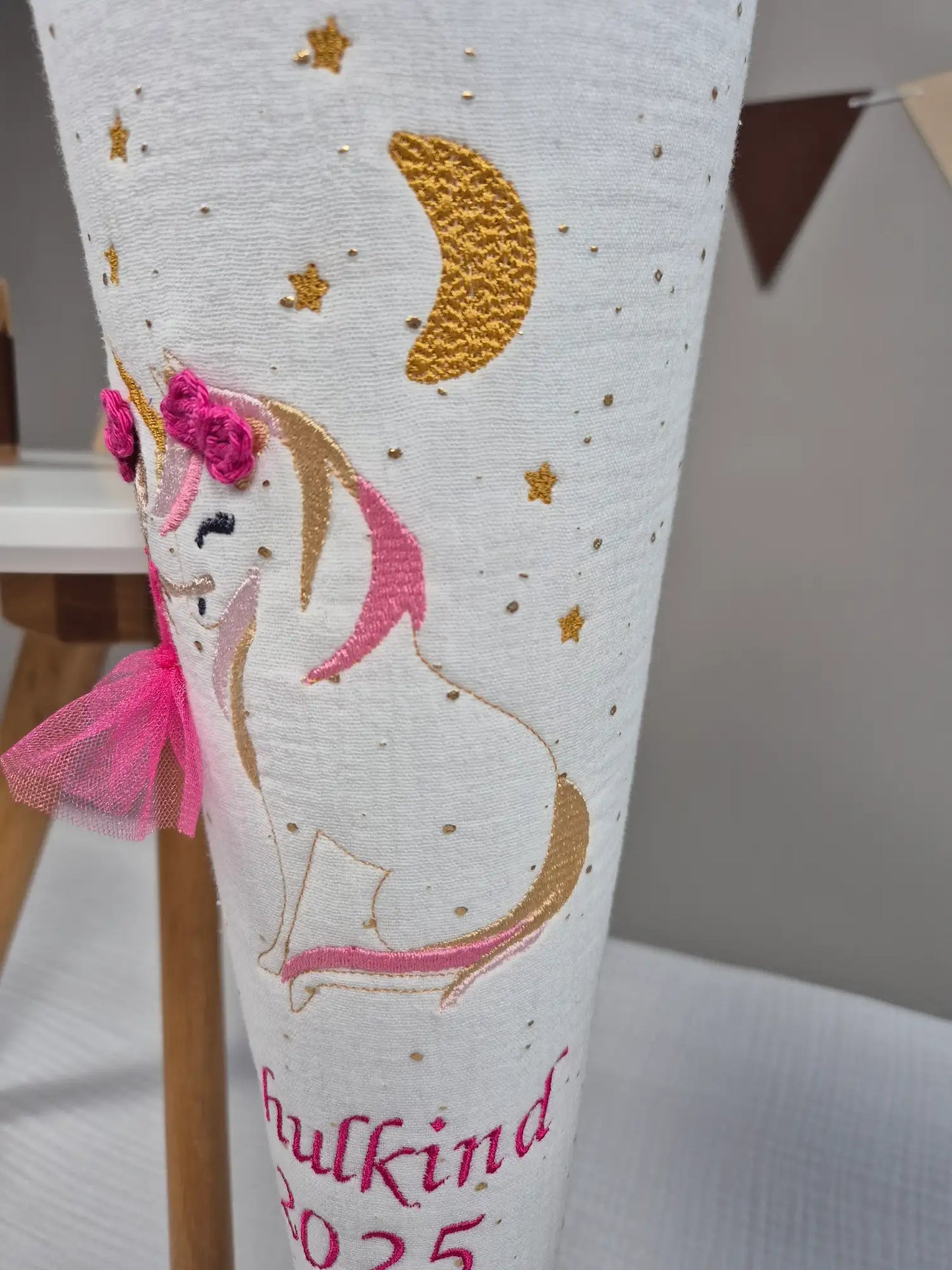 Schultüte Mädchen mit Einhorn