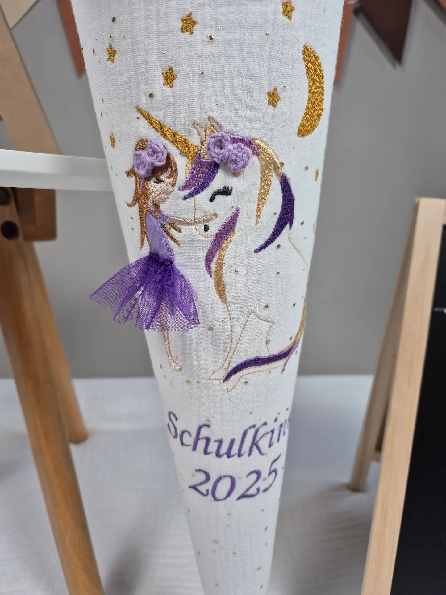 Schultüte Mädchen mit Einhorn