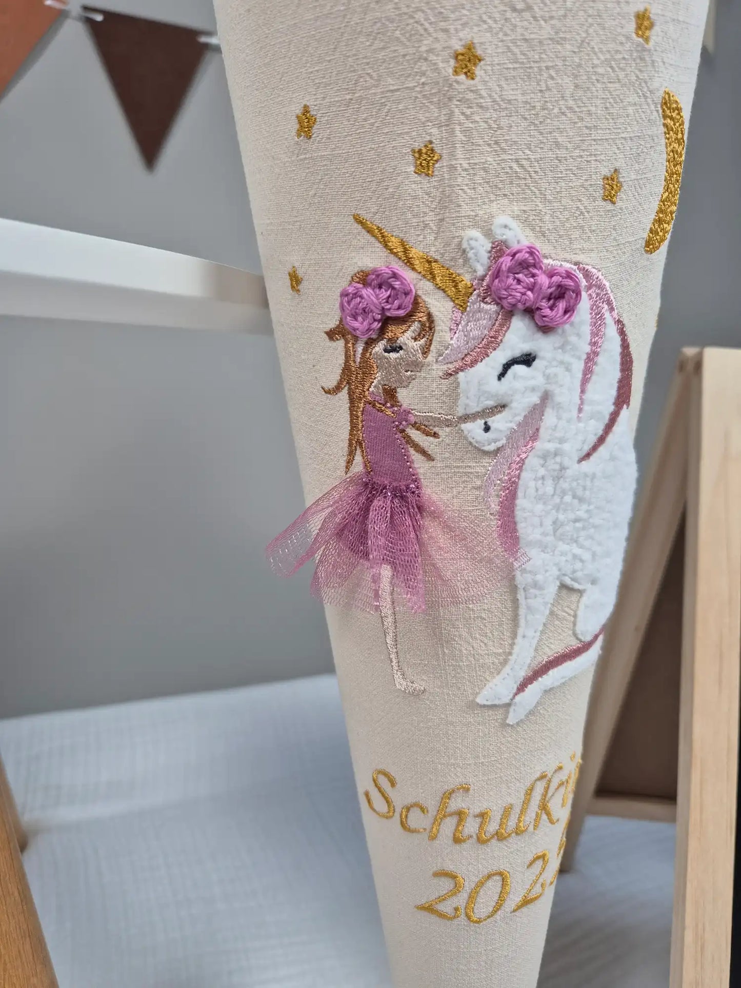 Schultüte Mädchen mit Einhorn