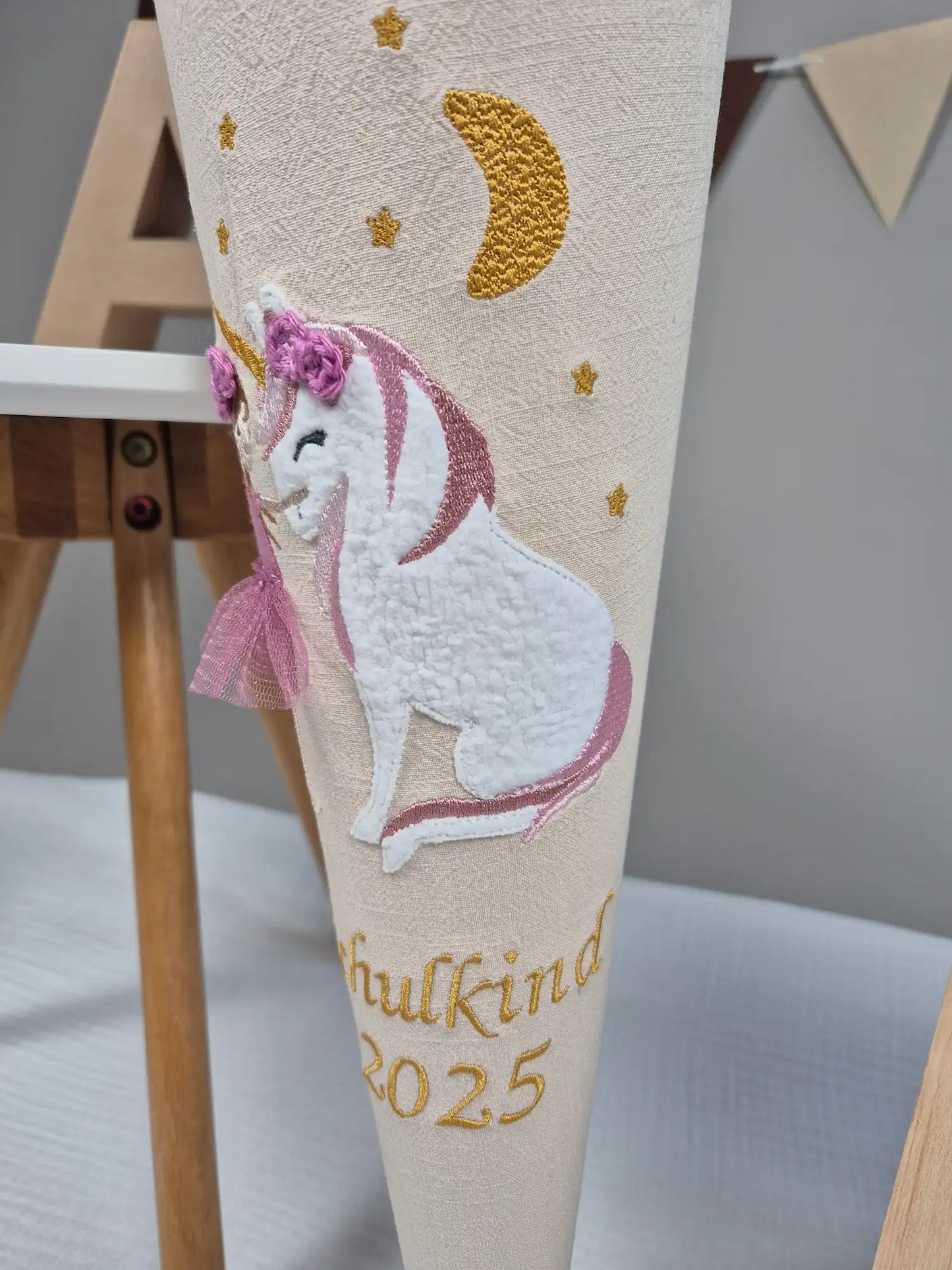 Schultüte Mädchen mit Einhorn