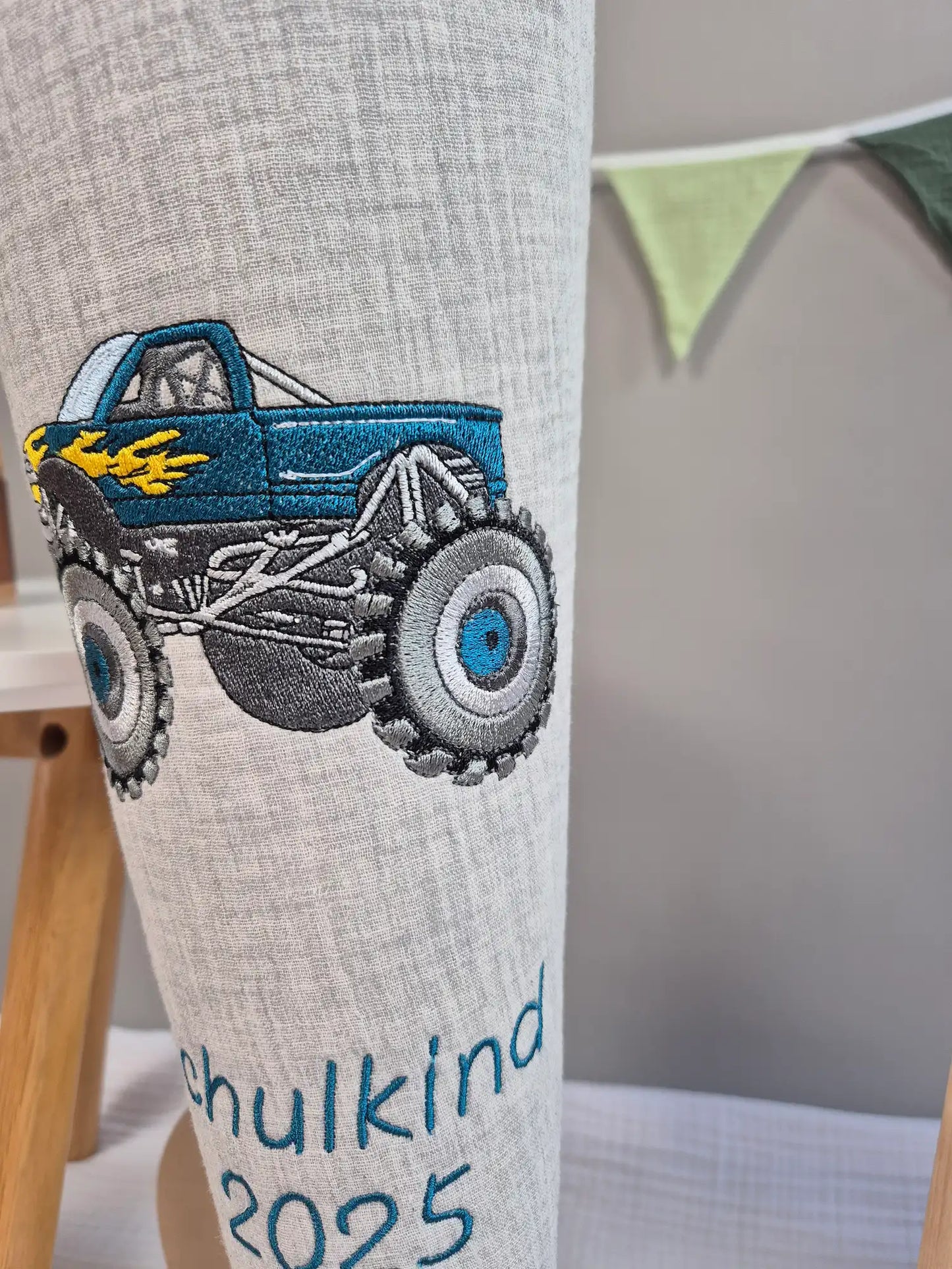 Schultüte Monstertruck